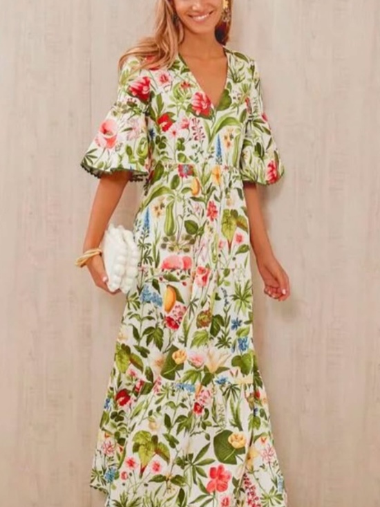 Tuckernuck Dresses & Skirts - Tuckernuck Blooming Botanical Dress NWT Size M